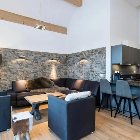 Penthouse Alpendorf Apartment